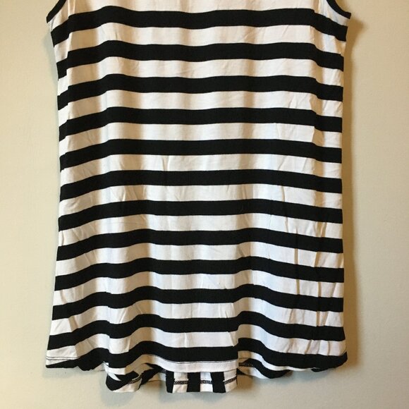 Cable & Gauge Burtonesque Striped A-line Tank Top - Picture 6 of 14